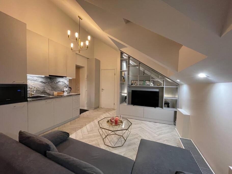 E.M. Studio In City Center Kowno Zewnętrze zdjęcie